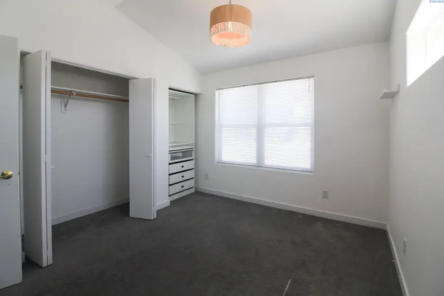 6405 Chapel Hill Blvd #A102, Pasco, WA 99301 - Image #3