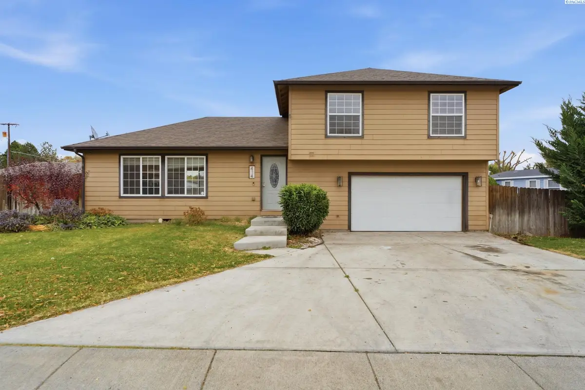 414 7th St, Benton City, WA 99320 - Image #1