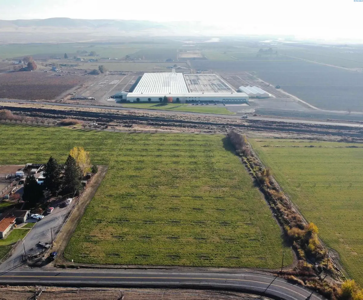 High School Road, Mabton, WA 98935 - Image #1