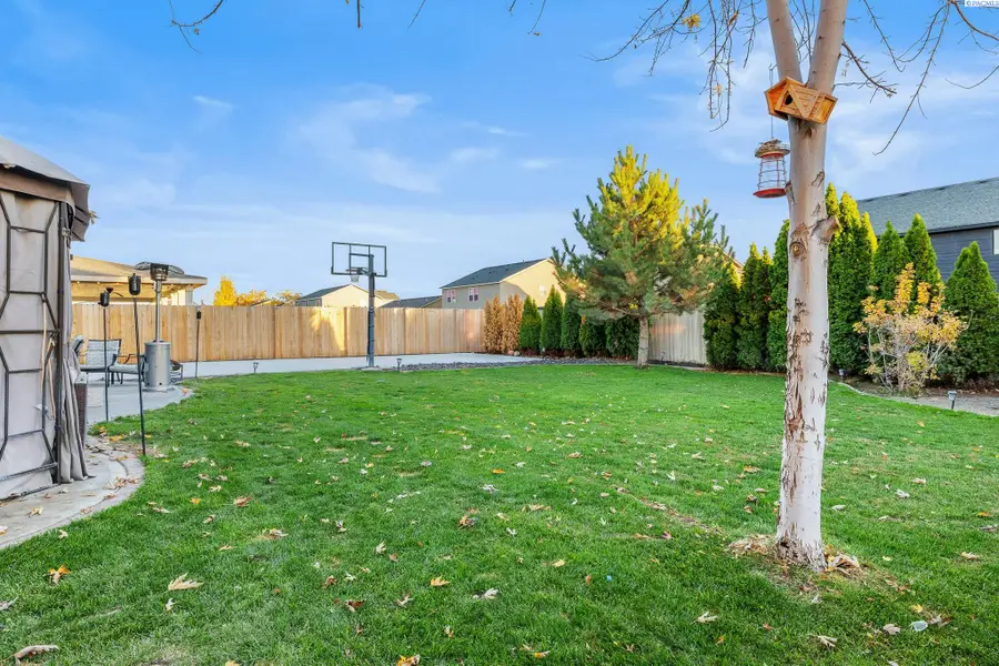 4916 Malaga Dr, Pasco, WA 99301 - Image #3