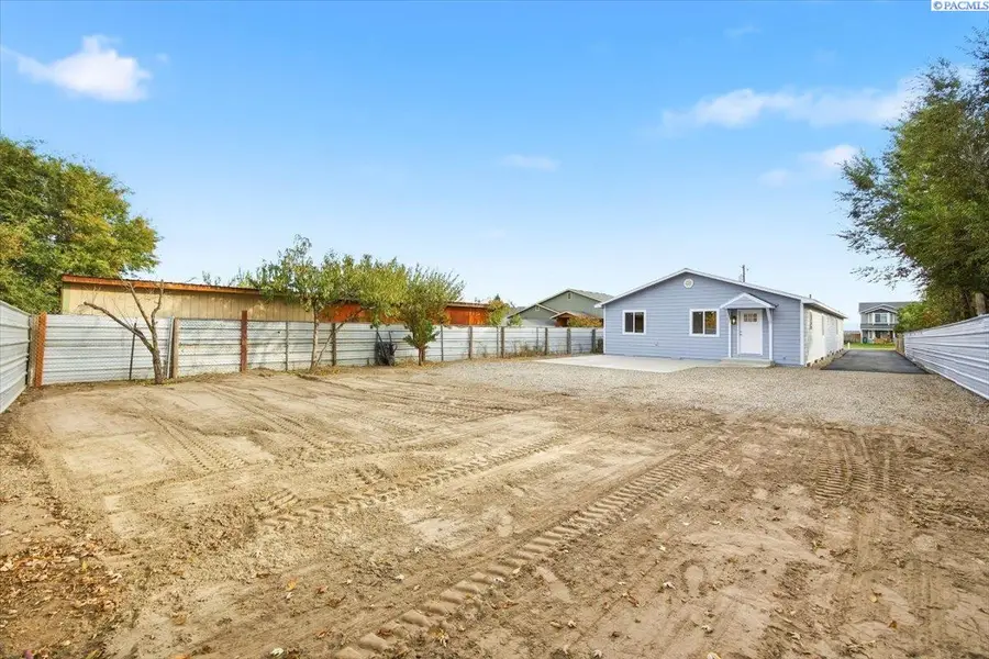 1310 South St, Sunnyside, WA 98944 - Image #3