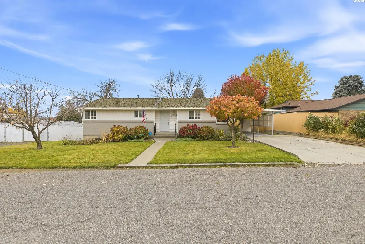 1002 King Street, Grandview, WA 98930 - Image #1