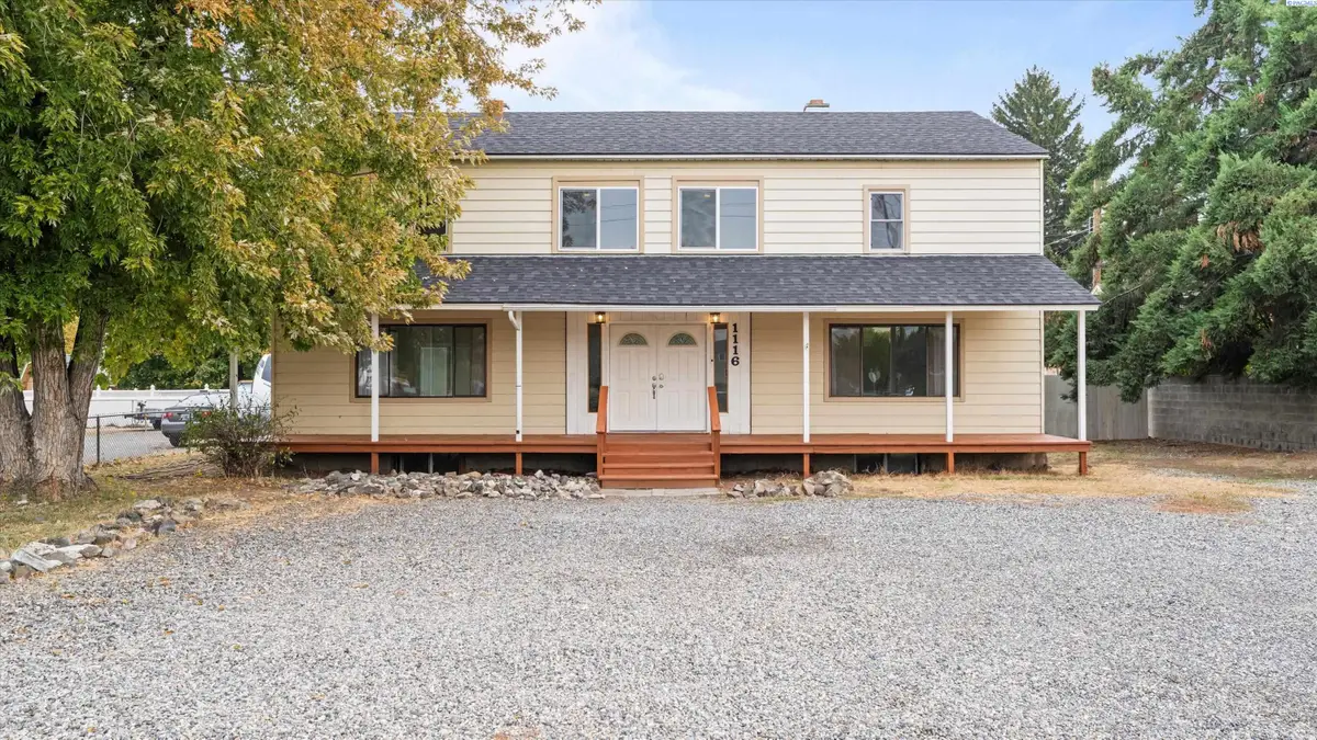 1116 Thayer Dr, Richland, WA 99354 - Image #1