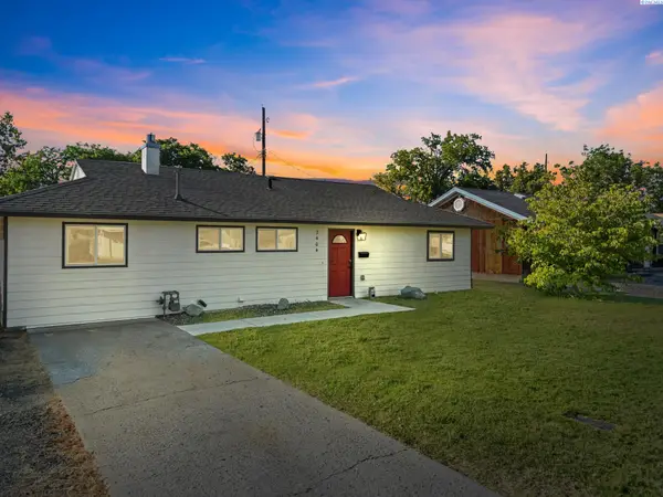 2404 Dallas St, Richland, WA 99352