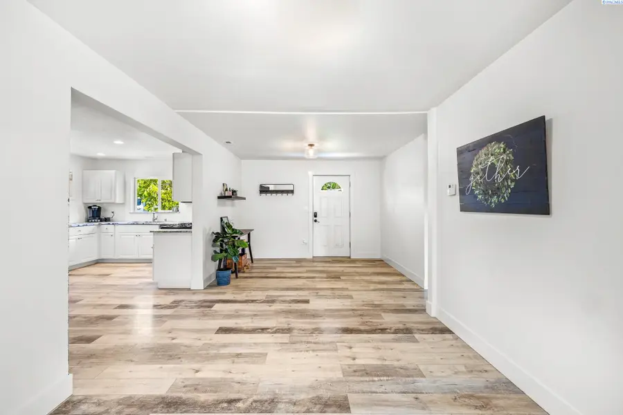 2404 Dallas St, Richland, WA 99352 - Image #3