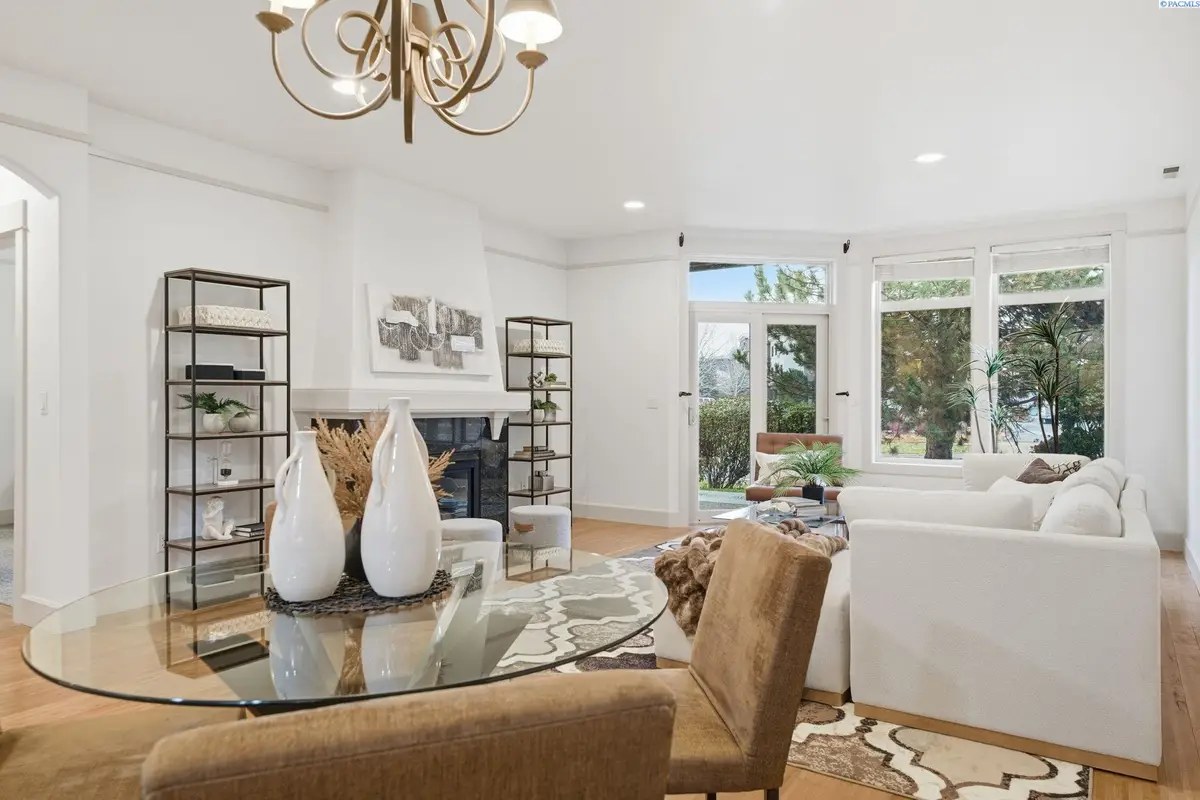 469 Columbia Point Drive, Richland, WA 99352 - Image #1