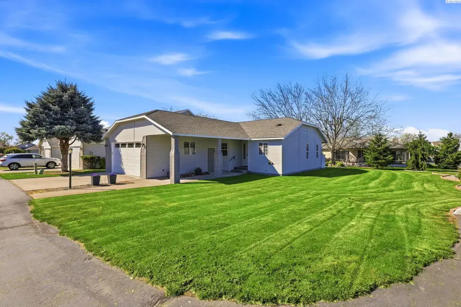 106 Tamarron Ln, Pasco, WA 99301-9999 - #3