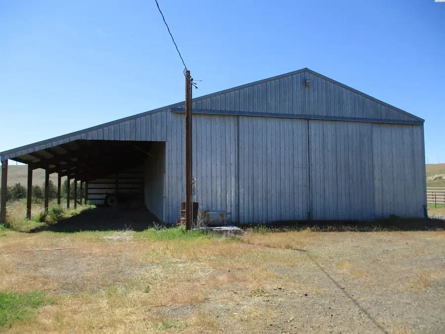 1838 Beyerly Road, Touchet, WA  - Image #2