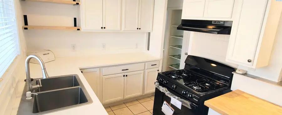 2205 Camden, Richland, WA 99352 - Image #3