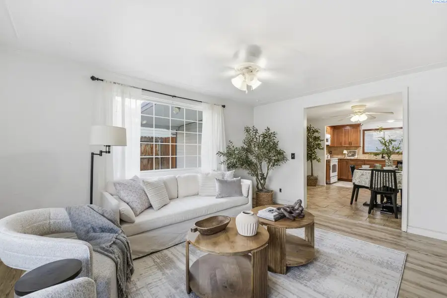 1313 Cottonwood Drive, Richland, WA 99354 - Image #3