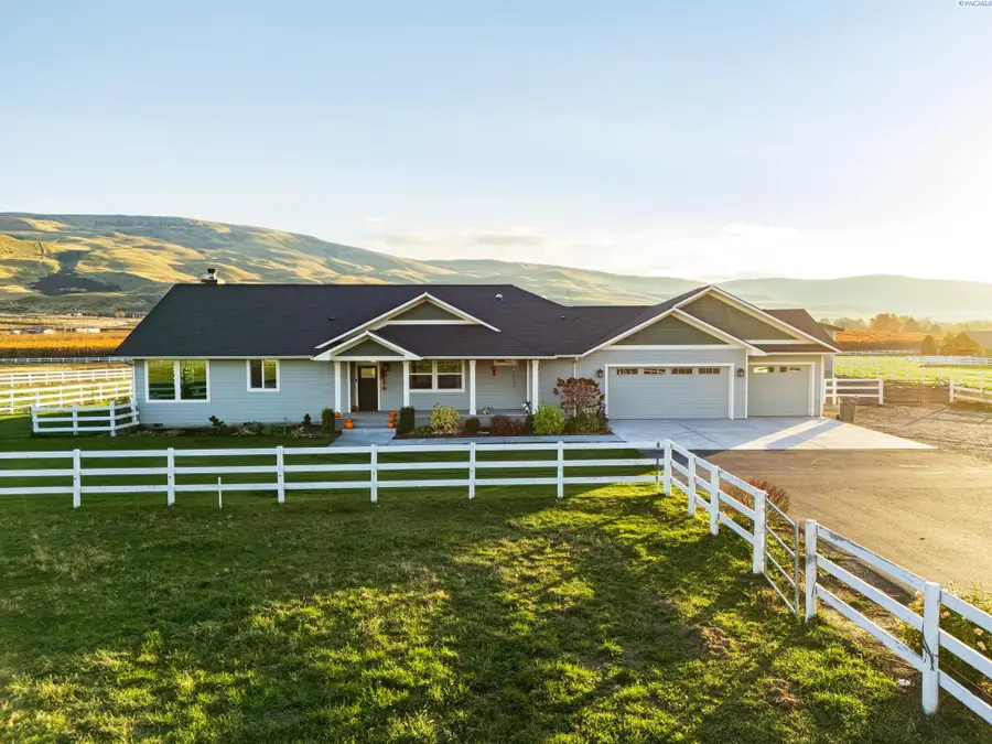 67809 W Island View Pr Nw, Prosser, WA 99350 - Image #2