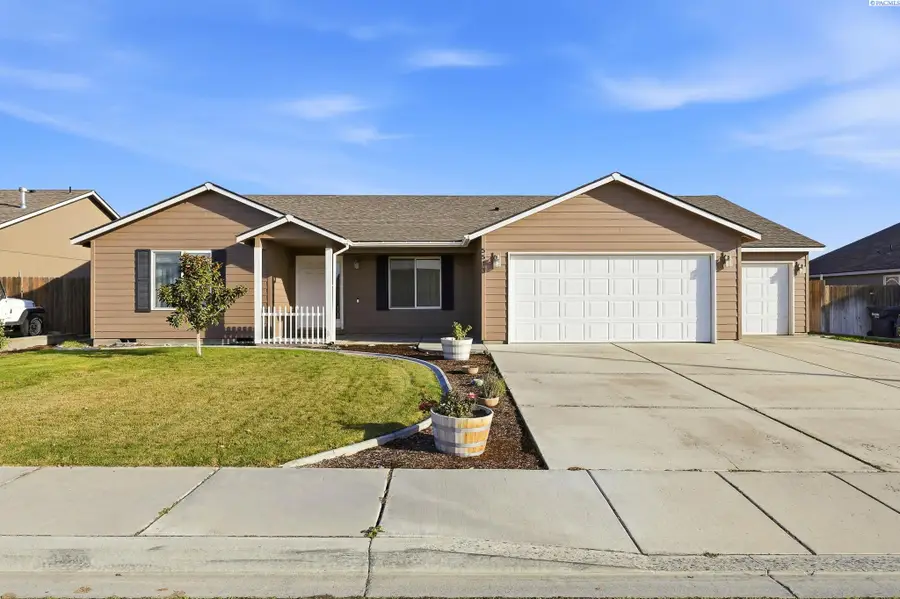5513 Hayes Lane, Pasco, WA 99301 - Image #2