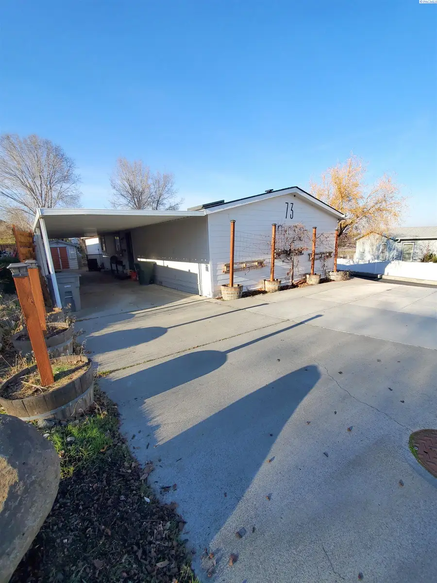73 Ridgecliff, Richland, WA 99352 - Image #2