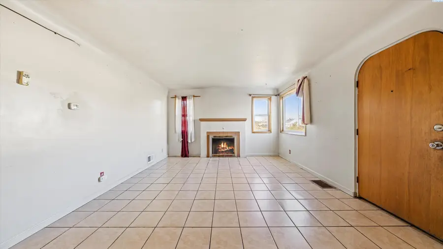 720 W Sylvester Street, Pasco, WA 99301 - Image #3