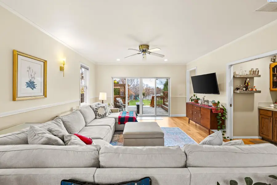 6102 W 20th Avenue, Kennewick, WA 99337 - Image #3