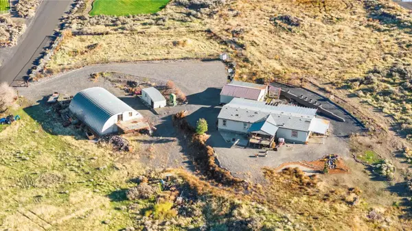 67710 N Lob Lane, Benton City, WA 99320