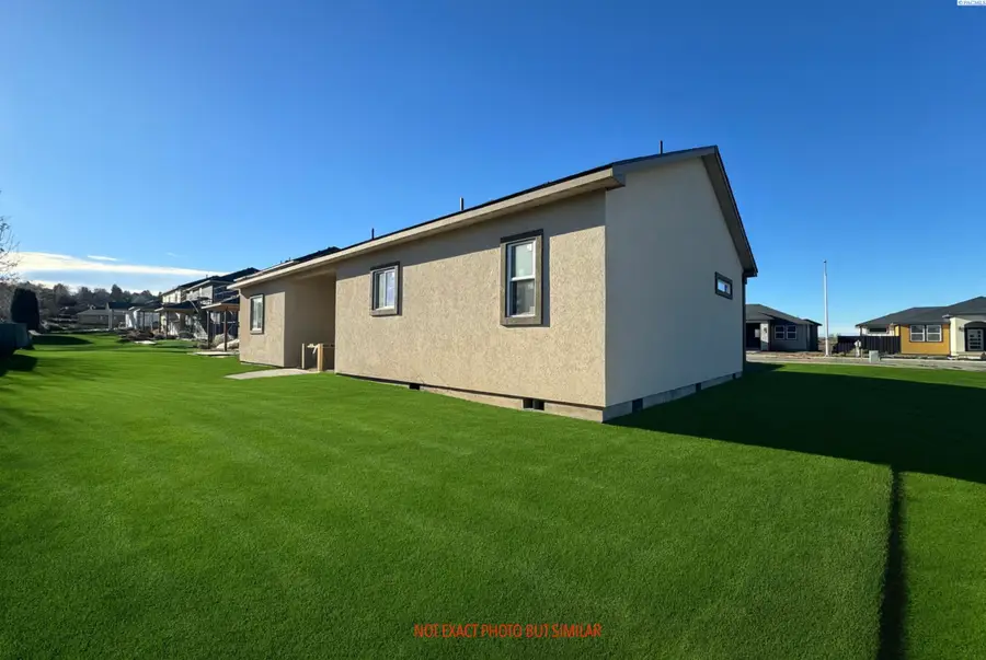 304 Victoria St, Sunnyside, WA 98944 - Image #3