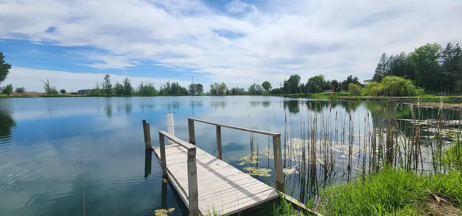 4902 Fir Rd, Eltopia, WA 99330-9768 - Image #2