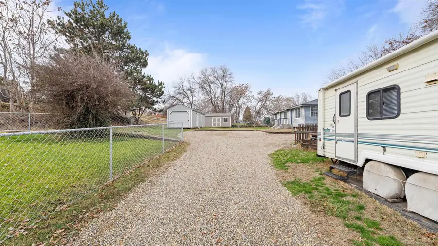 519 S 1st St, Sunnyside, WA 98944 - Image #2