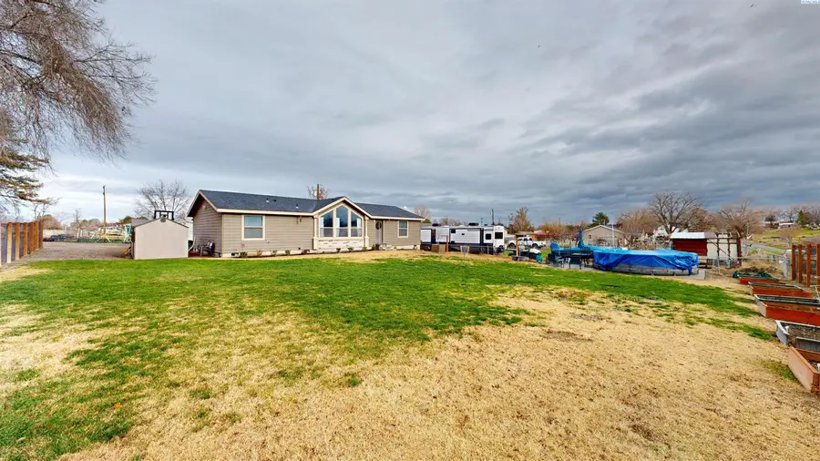 84303 N 451 Pr Ne, West Richland, WA 99353 - Image #2