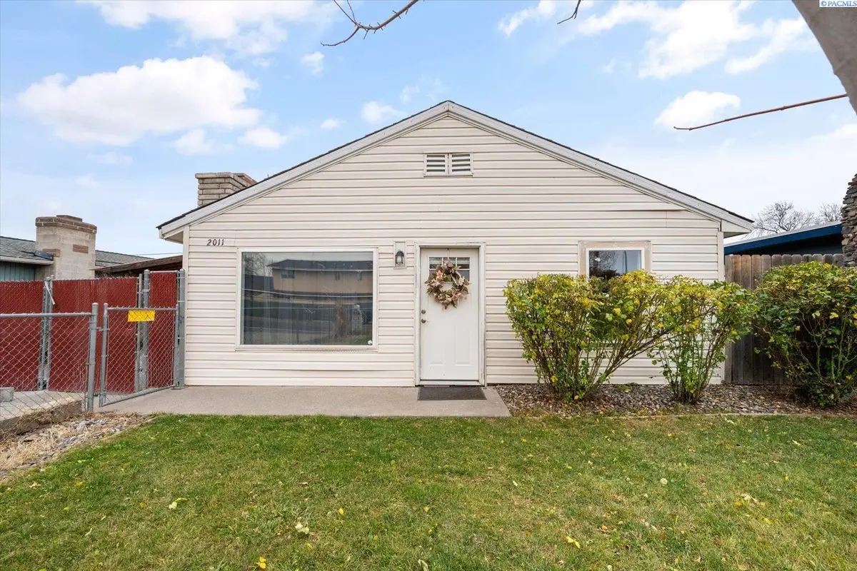 2011 S Rainier St., Kennewick, WA 99336 - Image #1