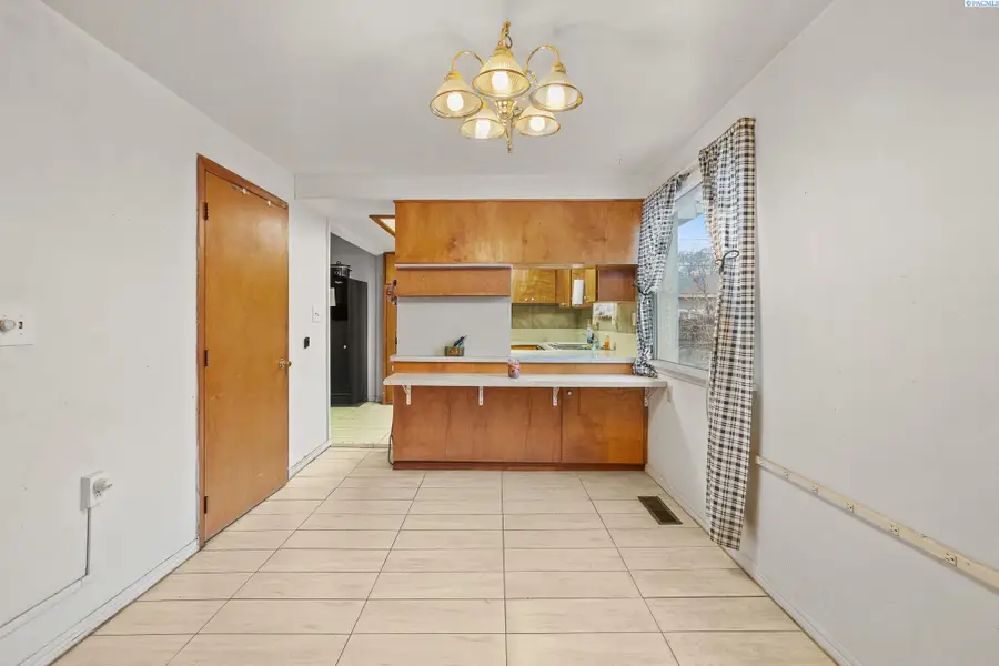 1511 N 18th, Pasco, WA 99301 - Image #2
