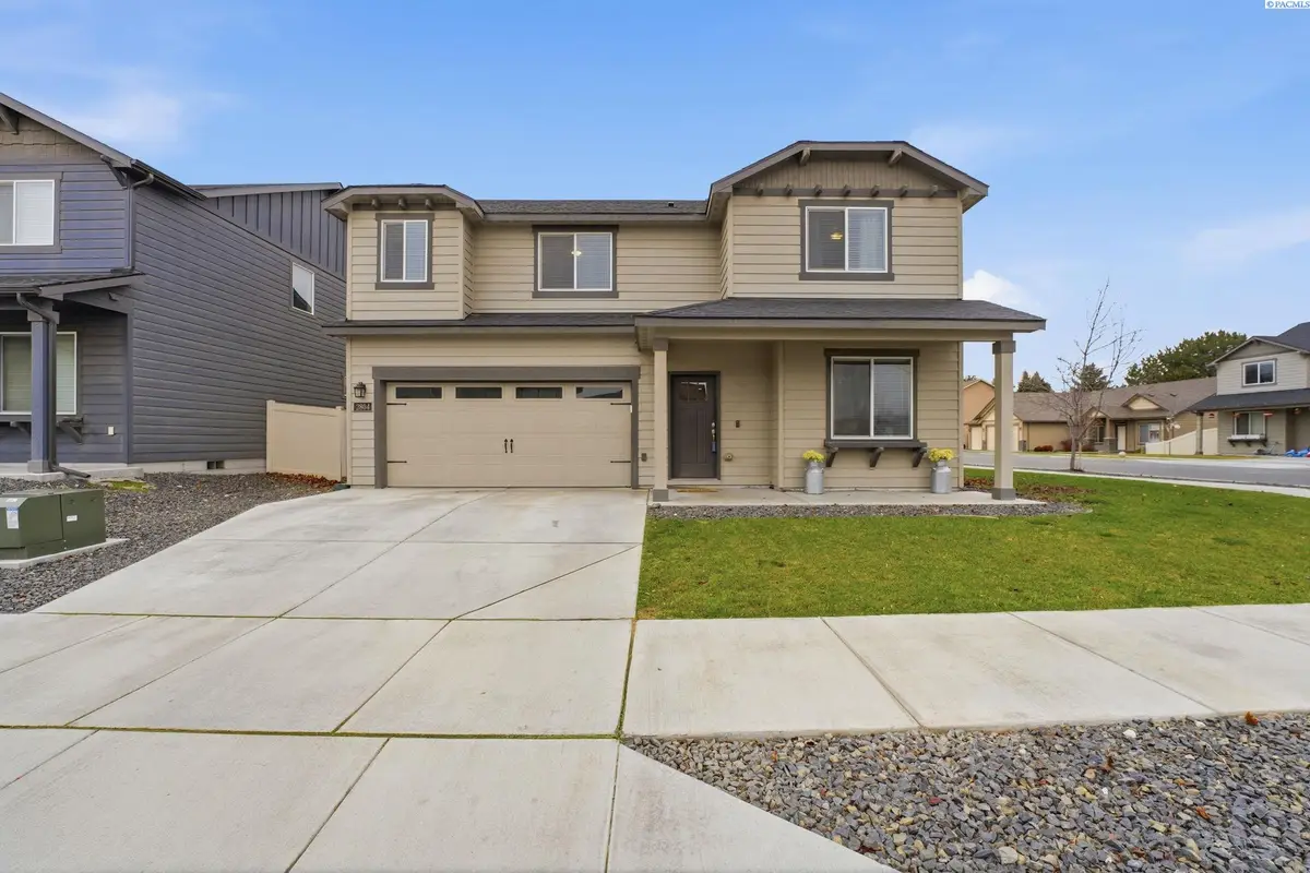 2804 S Dawes Pl, Kennewick, WA 99338 - Image #1