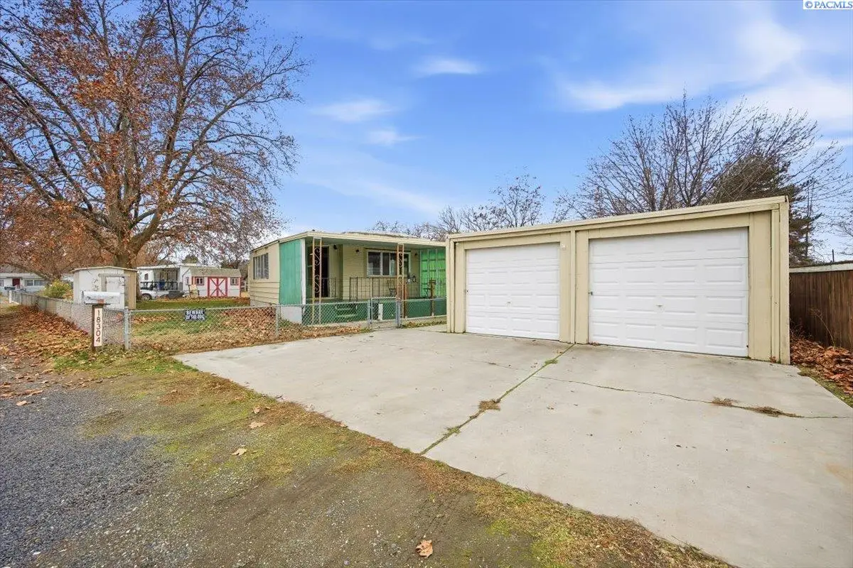 18304 Hawthorne, Kennewick, WA 99337 - Image #1