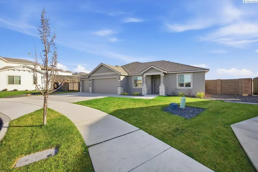 6114 W 32nd Ave, Kennewick, WA 99338 - Image #2