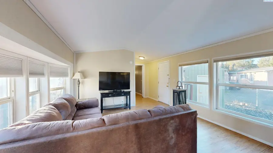 260 NW Golden Hills Dr #6, Pullman, WA 99163 - Image #3