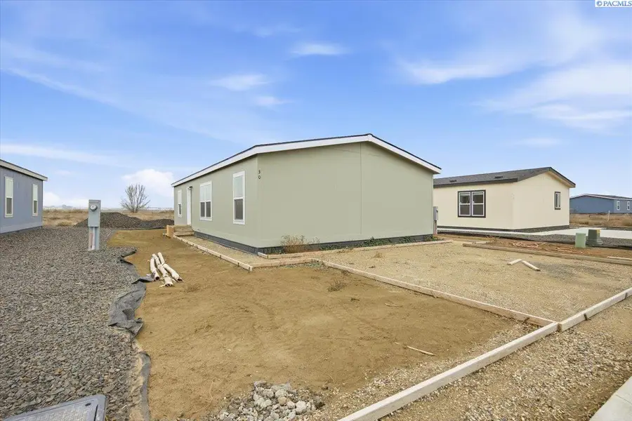 2681 E Edison Ave #30, Sunnyside, WA 98944 - Image #2