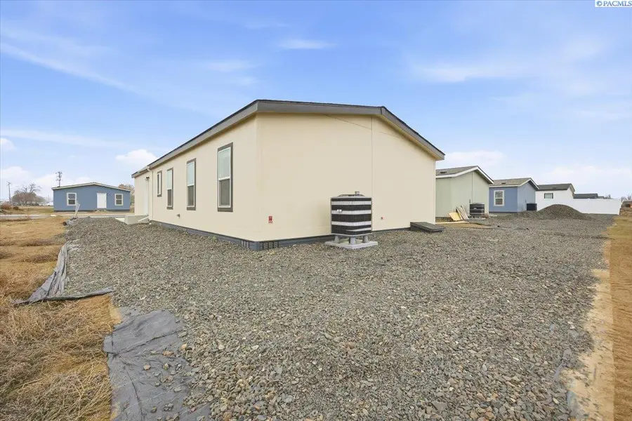 2681 E Edison Ave #32, Sunnyside, WA 98944 - Image #3