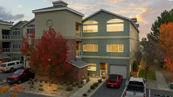 386 Columbia Point Drive #204, Richland, WA 99352