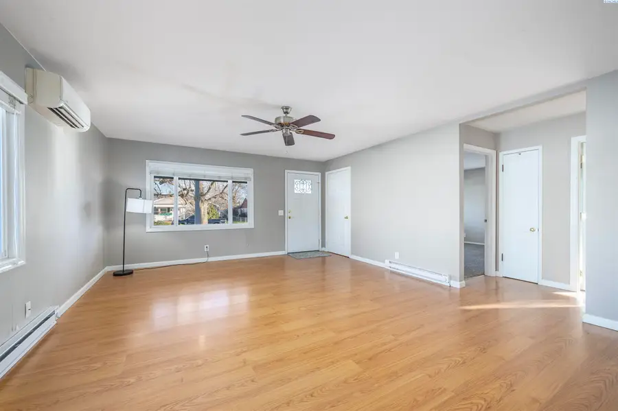 1105 Sanford Ave, Richland, WA 99354 - Image #3