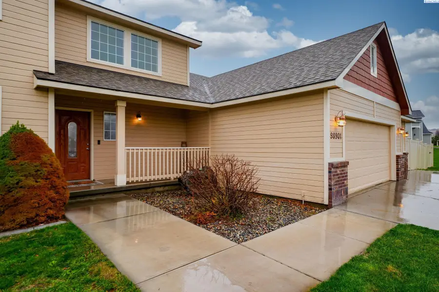 98901 E Brooklyn Dr, Kennewick, WA 99338 - Image #3