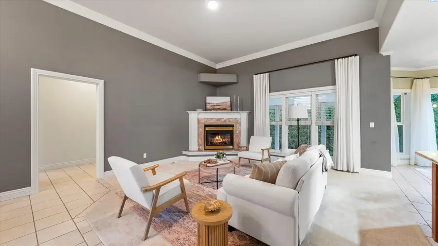 1264 Vintage Ave, Richland, WA 99352 - Image #2