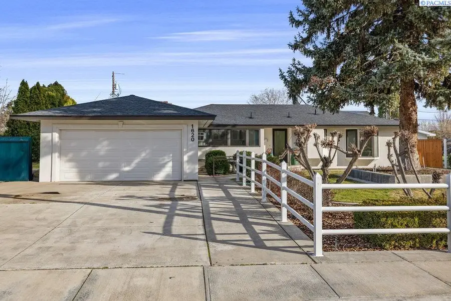 1620 Goethals Dr., Richland, WA 99352 - Image #2