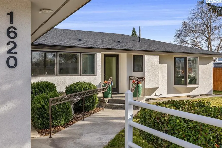 1620 Goethals Dr., Richland, WA 99352 - Image #3