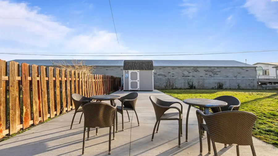 903 S Green St, Kennewick, WA 99336 - Image #3