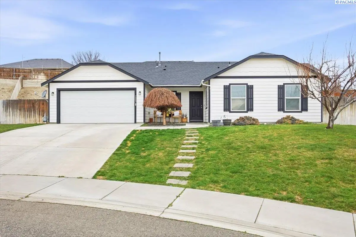 5002 Blue Sage Ln, Pasco, WA 99301 - Image #1