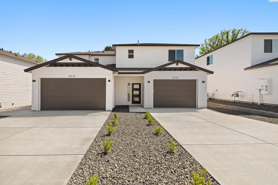 1141 S Underwood Pl, Kennewick, WA 99337 - #2