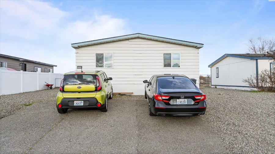 6500 James St #567, West Richland, WA 99353 - Image #2