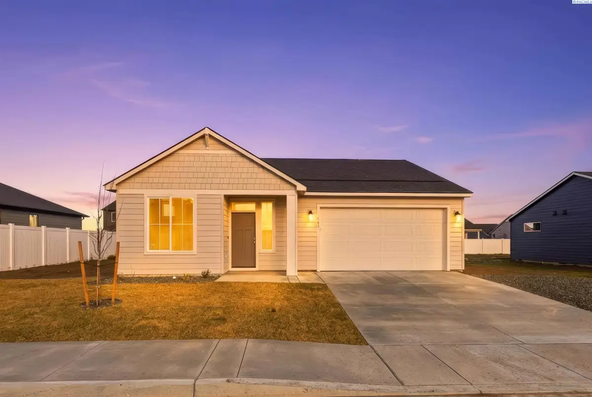 503 Amberly Ave, Grandview, WA 98930 - Image #1