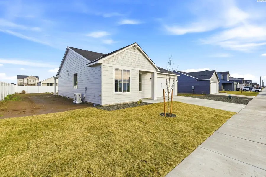 503 Amberly Ave, Grandview, WA 98930 - Image #3