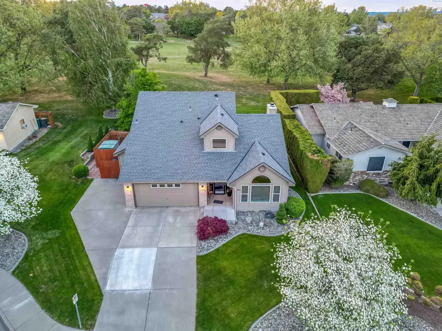 3204 S Johnson Place, Kennewick, WA 99337 - Image #2