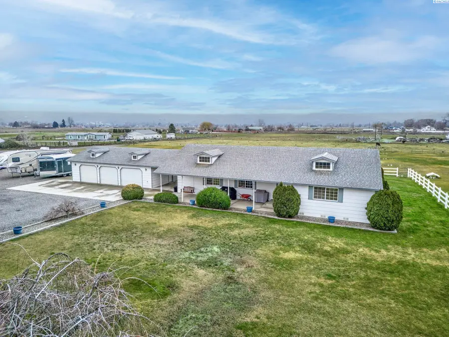 149503 W Hoisington Rd, Prosser, WA 99350 - Image #3