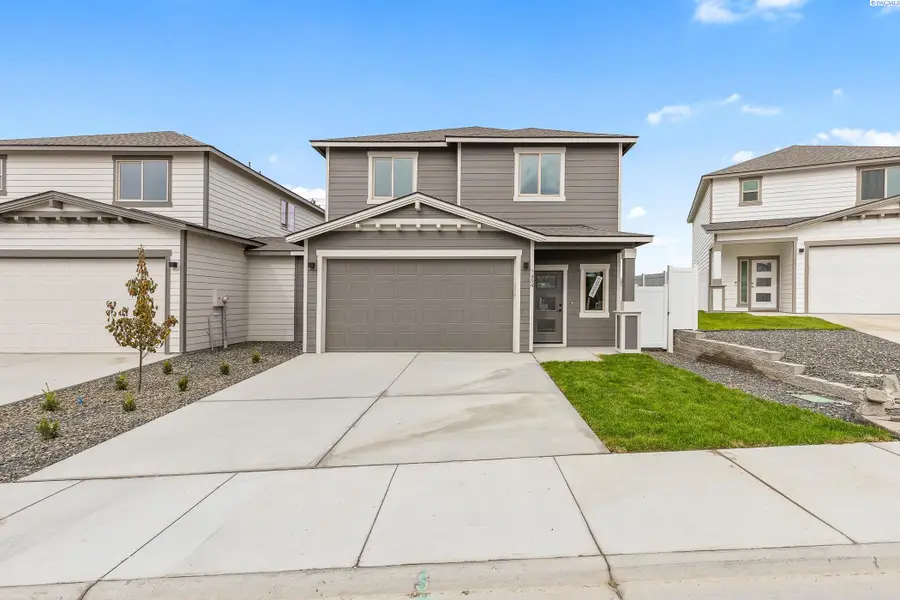 7454 Grapevine Ct, West Richland, WA 99353 - #2