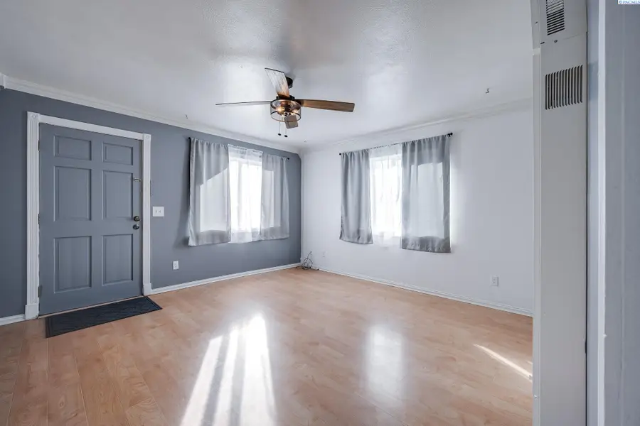 1601 N Cedar St, Colfax, WA 99111-9713 - Image #2