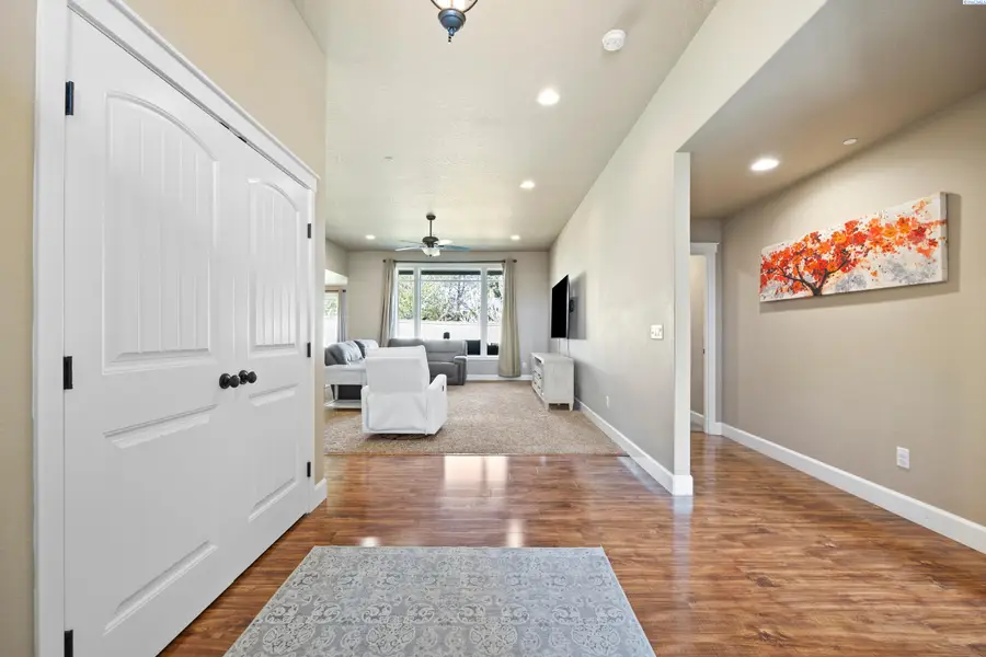 3486 S Roosevelt, Kennewick, WA 99338 - Image #2