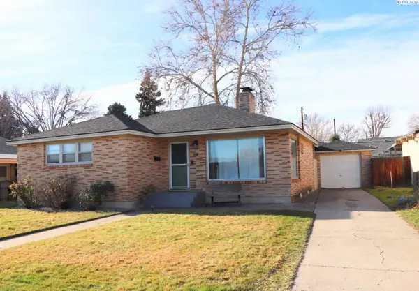 33 N Lyle St, Kennewick, WA 99336